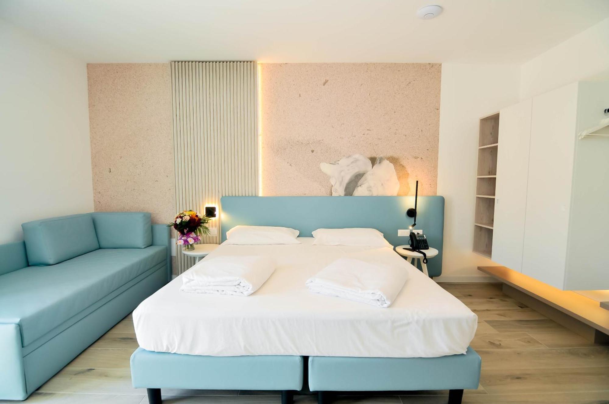 Marina Junior Suite 4 Stelle S Каорле Экстерьер фото