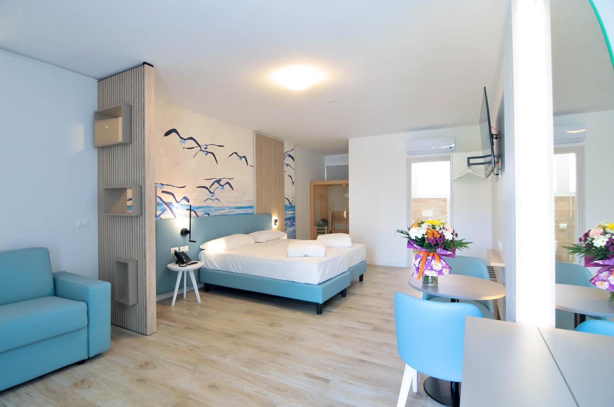 Marina Junior Suite 4 Stelle S Каорле Экстерьер фото